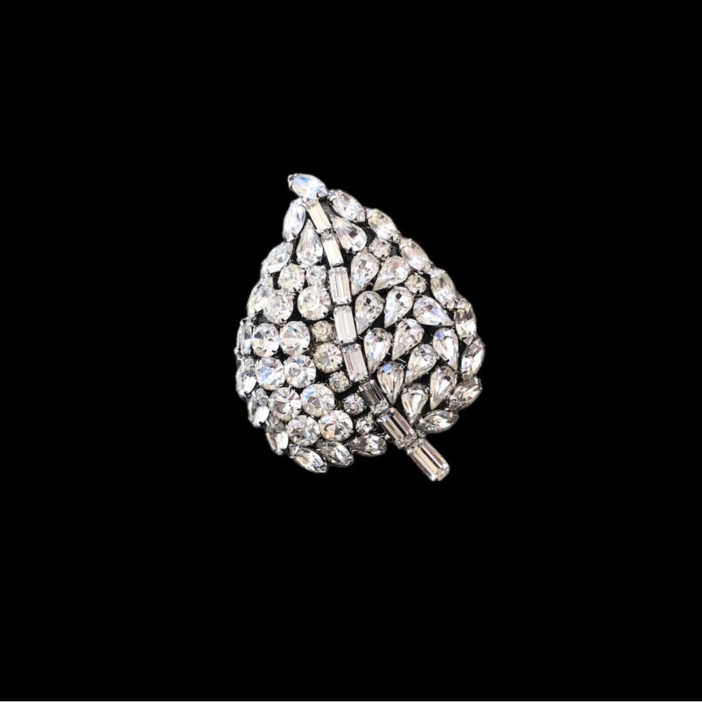 Vintage Leaf Rhinestone Brooch Pin